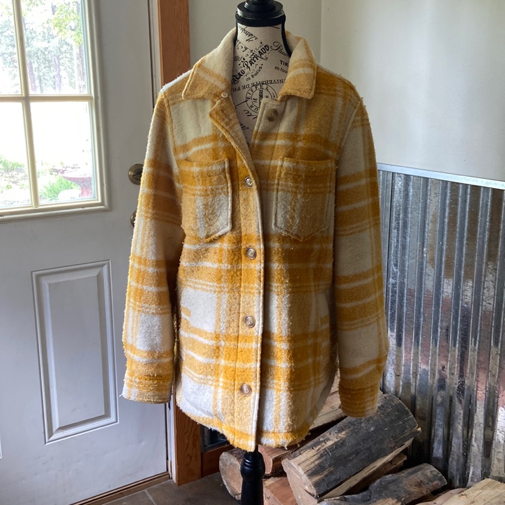 Gap Plaid Wool-Blend Shirt Jacket - image 1